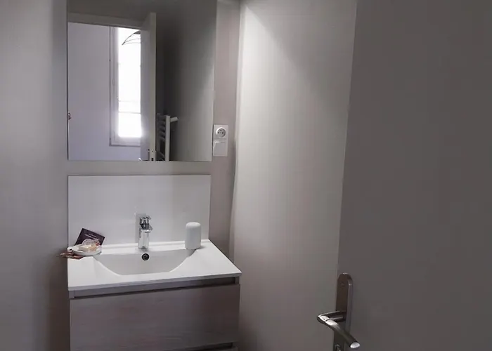 Les Marronniers Centre Bord De Loire